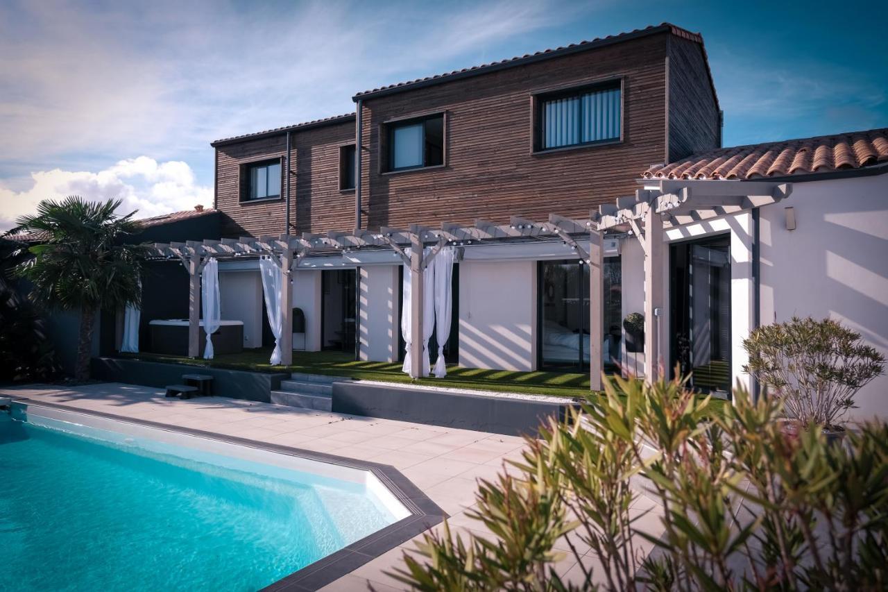 Suites By Aix Keys Avec Jacuzzi Privatif 5 Min Des Plages Fouras Saint-Laurent-de-la-Prée Esterno foto