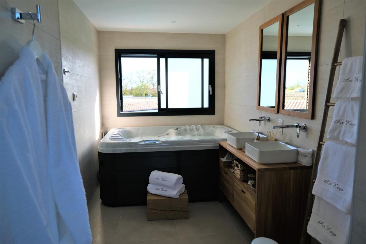 Suites By Aix Keys Avec Jacuzzi Privatif 5 Min Des Plages Fouras Saint-Laurent-de-la-Prée Esterno foto