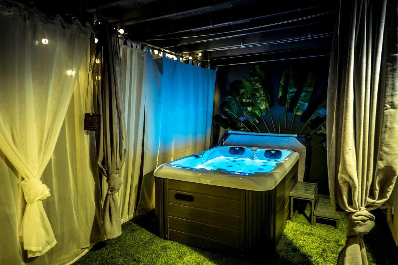 Suites By Aix Keys Avec Jacuzzi Privatif 5 Min Des Plages Fouras Saint-Laurent-de-la-Prée Esterno foto