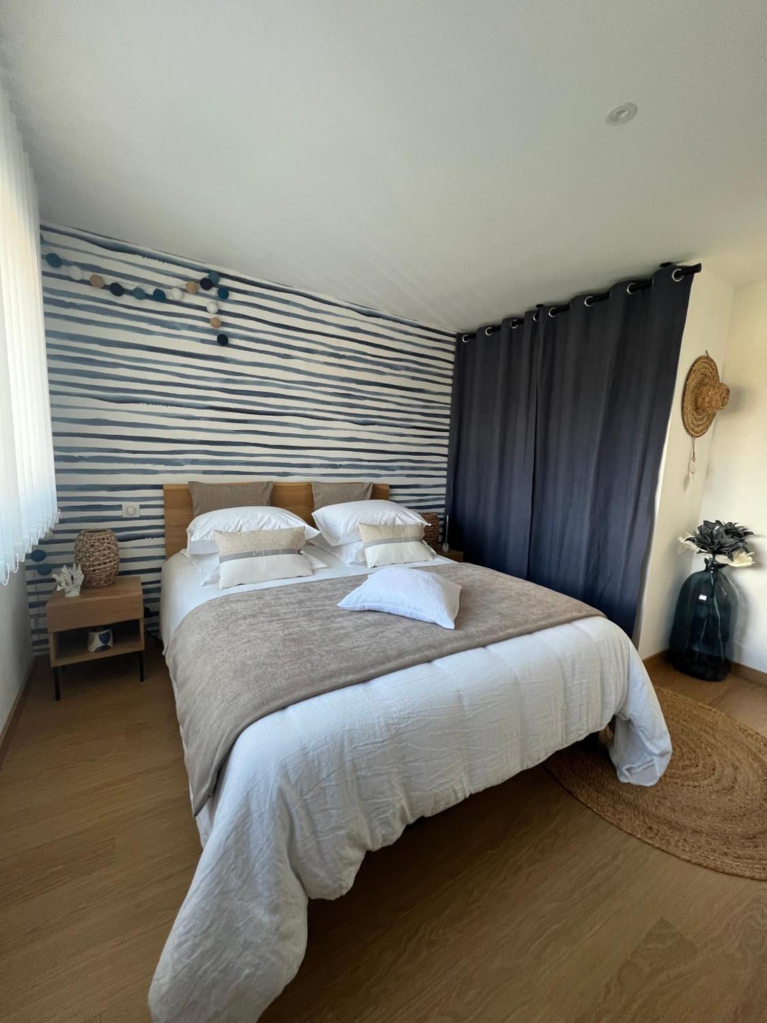 Suites By Aix Keys Avec Jacuzzi Privatif 5 Min Des Plages Fouras Saint-Laurent-de-la-Prée Esterno foto
